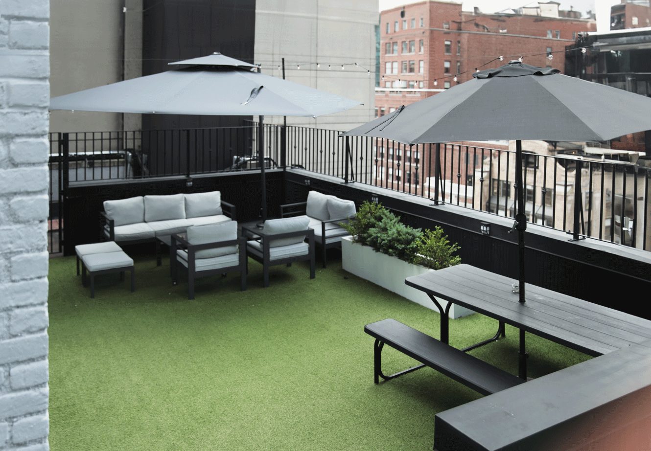 Studio lounge